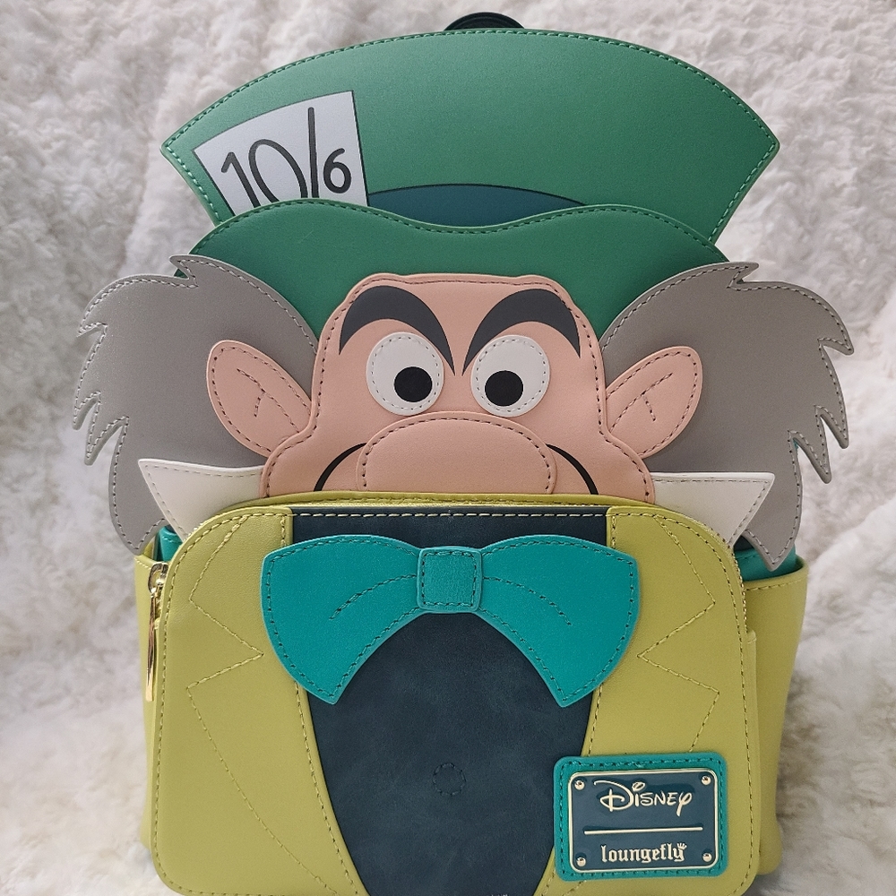 ** Rare ** NWT  Loungefly Disney  Mad Hatter mini backpack